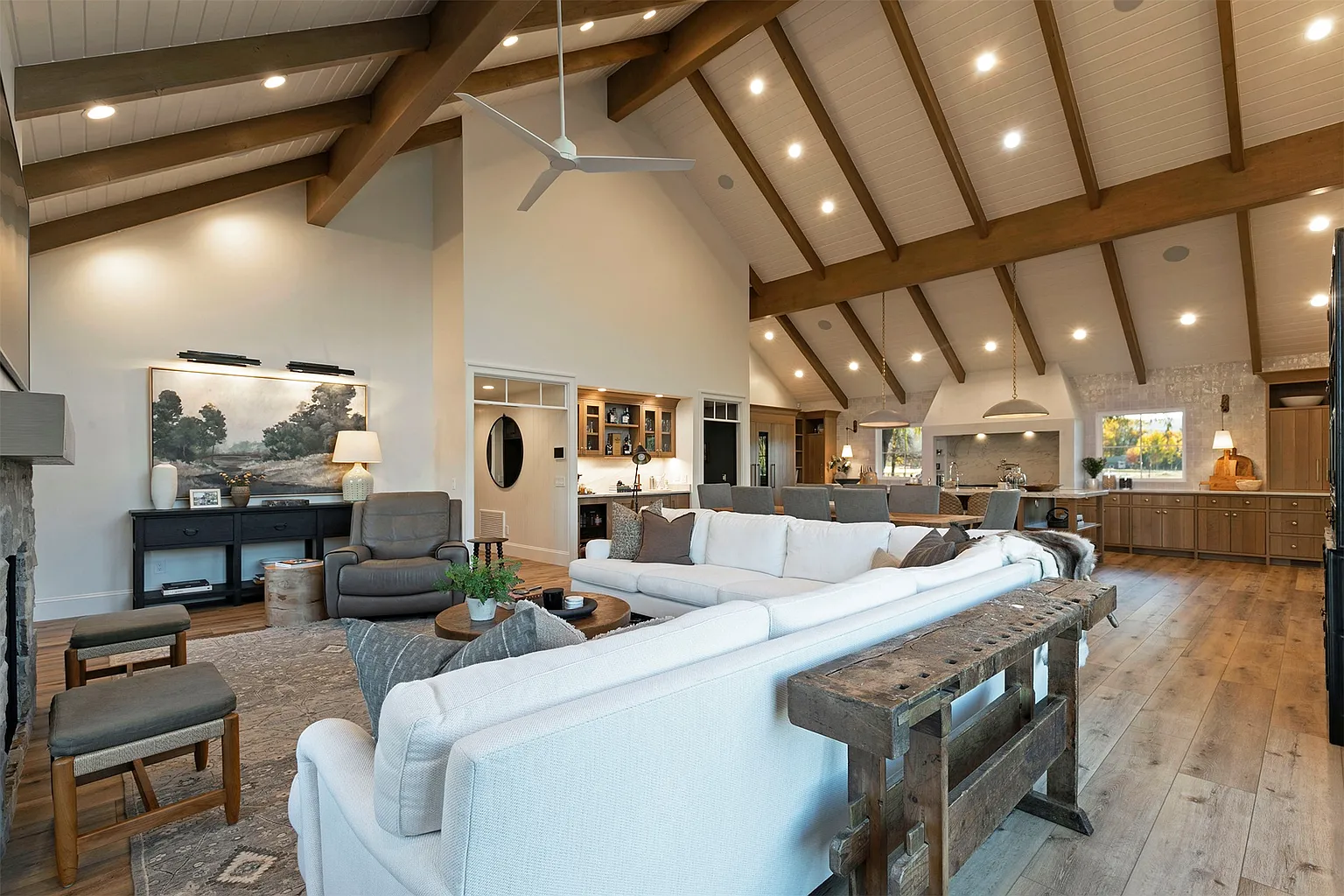 Great room in a Montana home with integrated entertainment and control